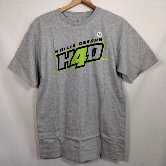 Hailie Deegan Shirt Men Medium Gray HD4 Graphic Race Car Driver Racing NASCAR - Picture 4 of 9